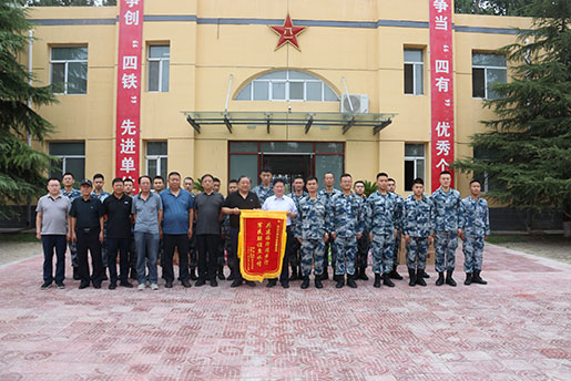 共建臨汾闊步行，軍民聯(lián)誼魚水情